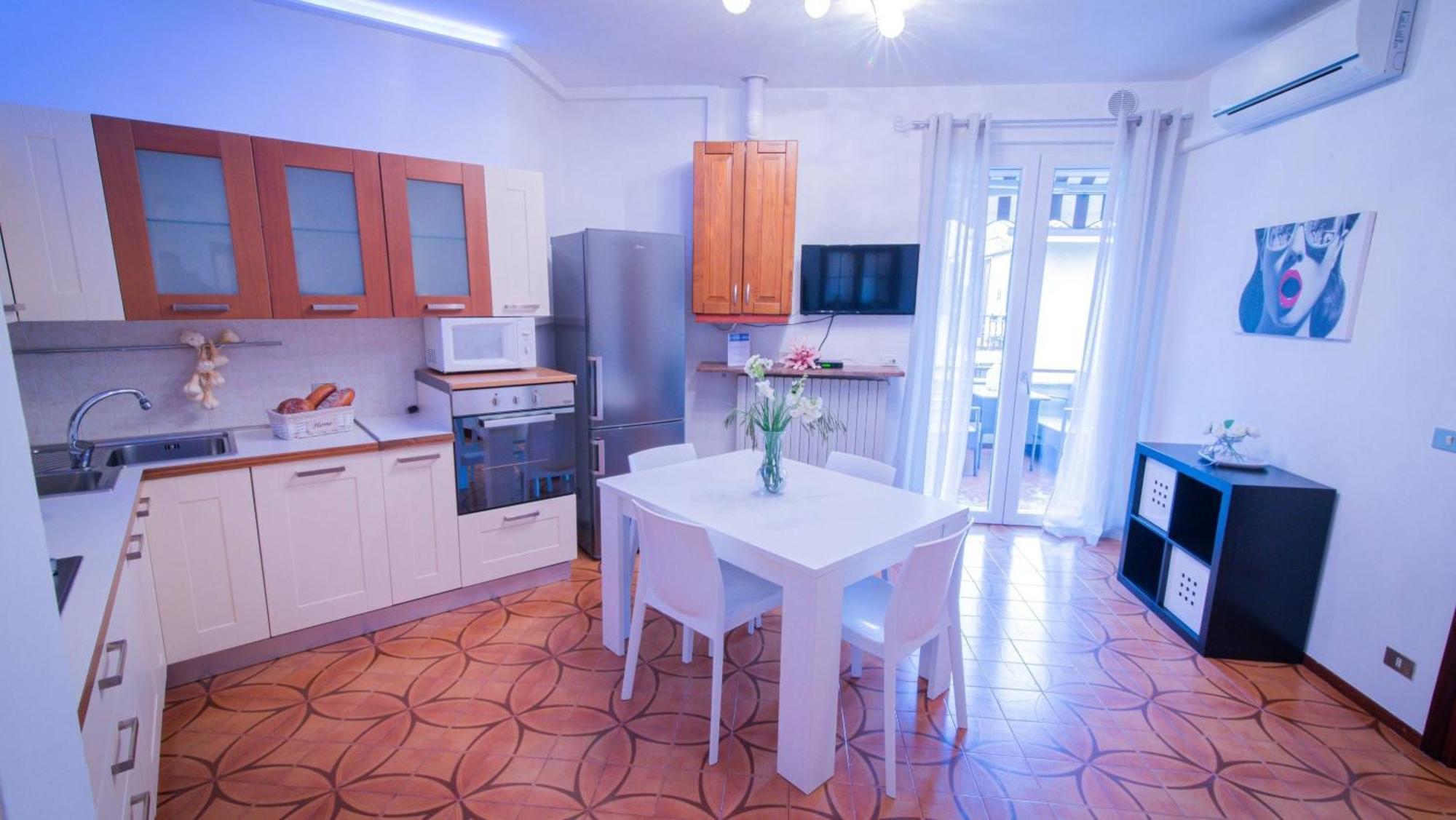 Appartamenti Elena - Best Of - Песк'єра-дель-Гарда Номер фото